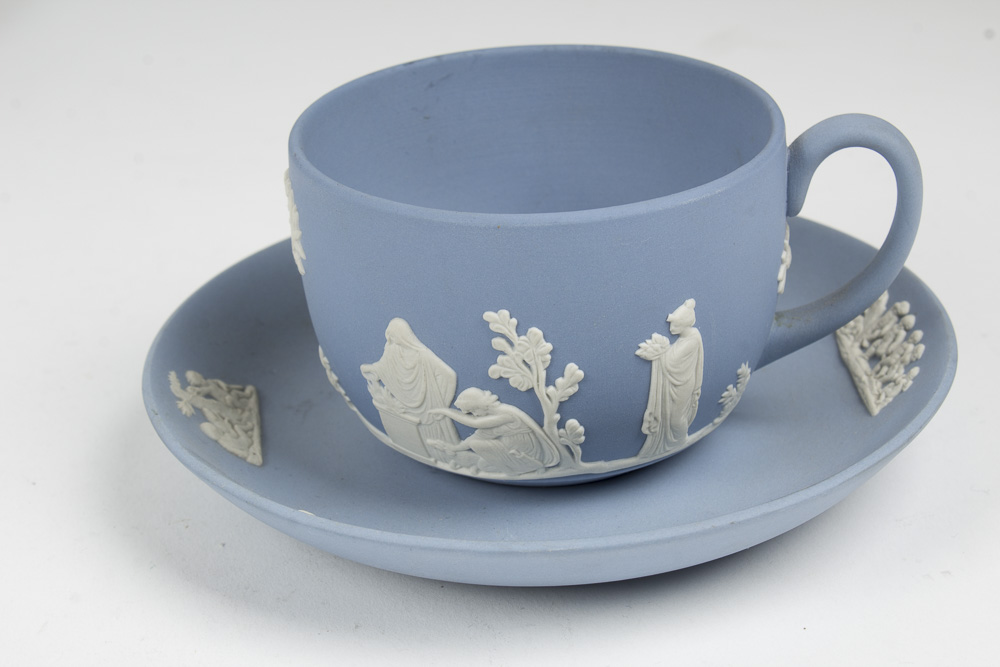 Assorted Ceramic Tea Set Pieces