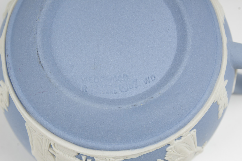 Assorted Ceramic Tea Set Pieces