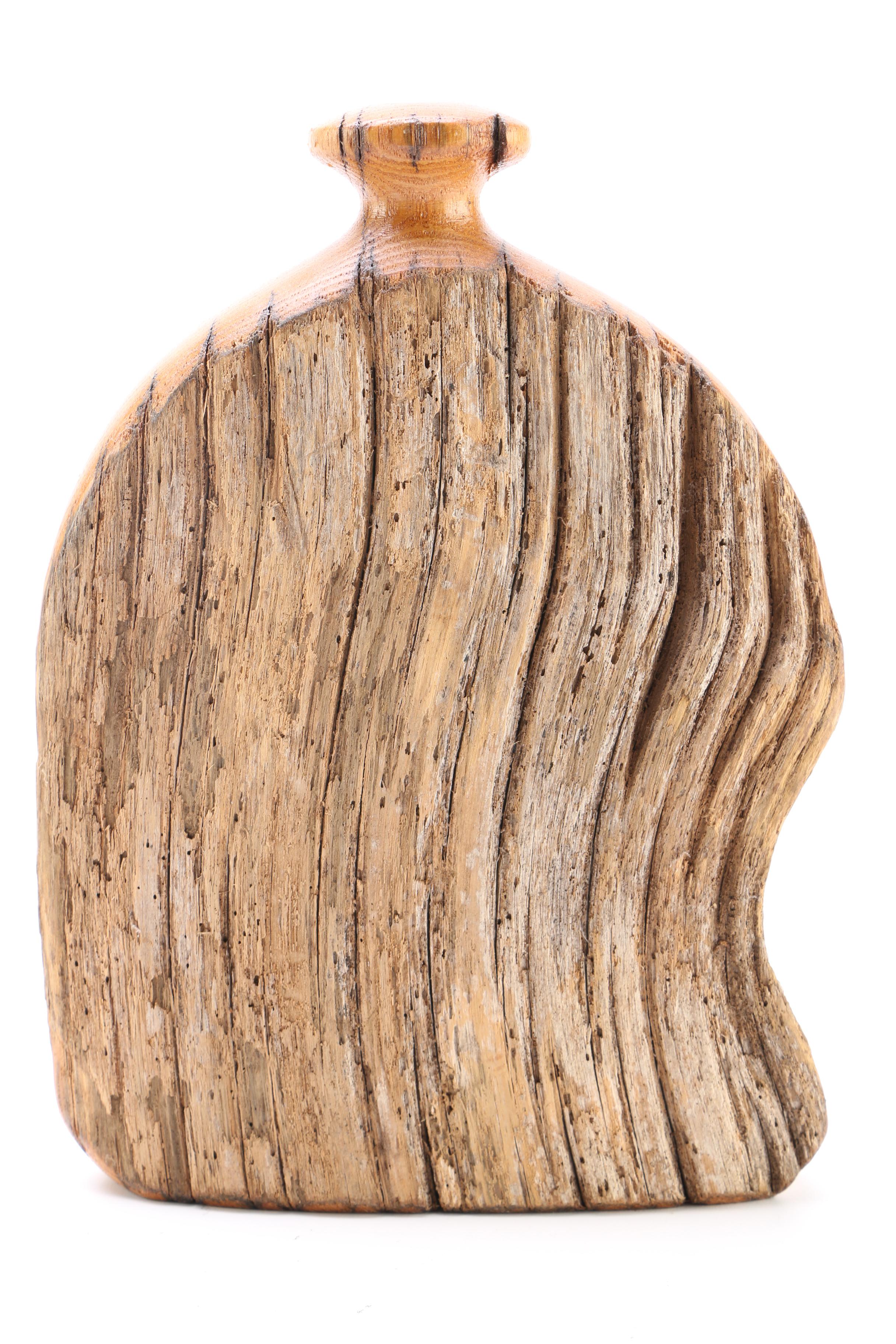 Chestnut Wood Decorative Art