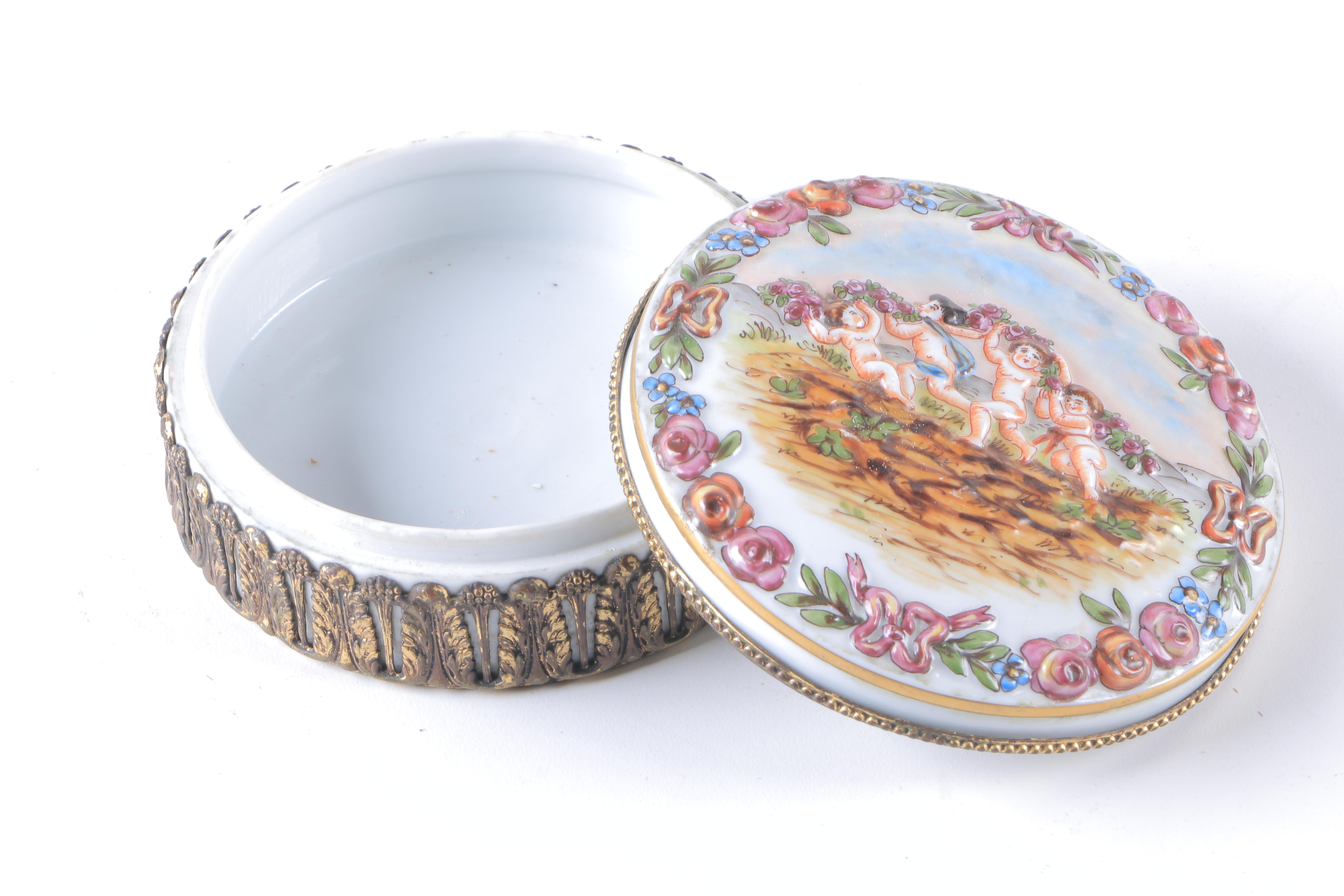 Early 20th Century Capodimonte Lidded Jar