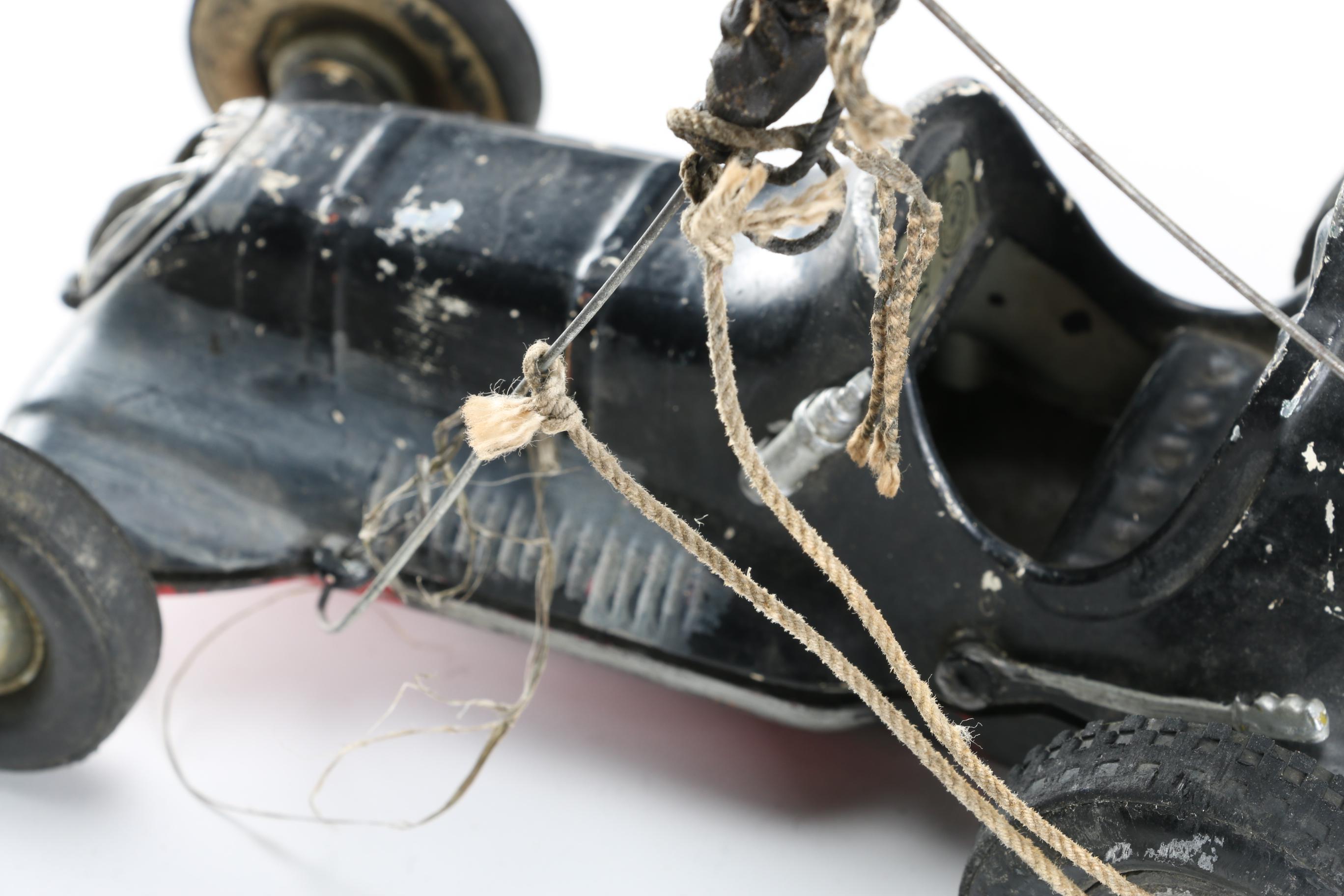 Circa 1950 Roy Cox Thimble Drome Champion Tether Car