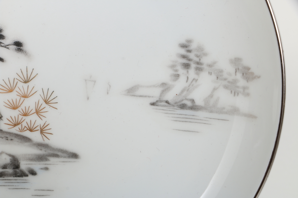 Sone China Company "Mt. Fuji" Plate Collection