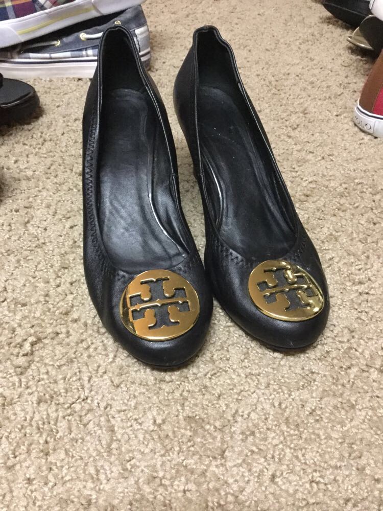 **Relotted** Tory Burch Wedges