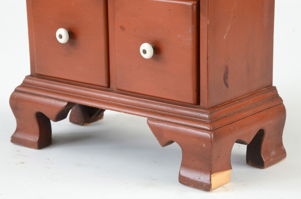 Vintage Pine-Tique Chest of Drawers