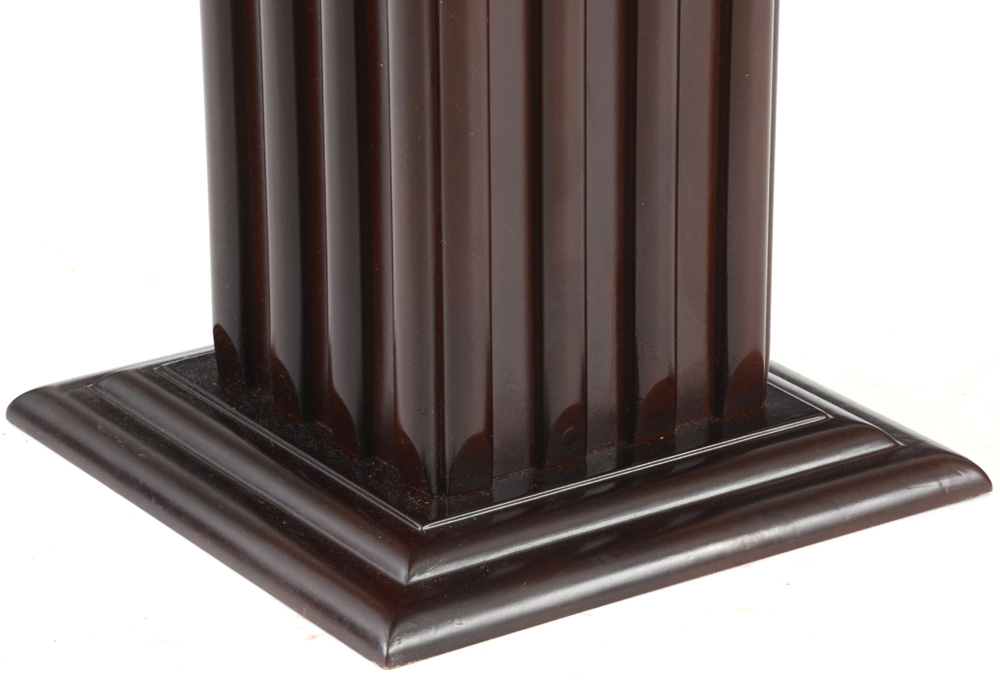 Dark Finished Reeded Pedestal Stand