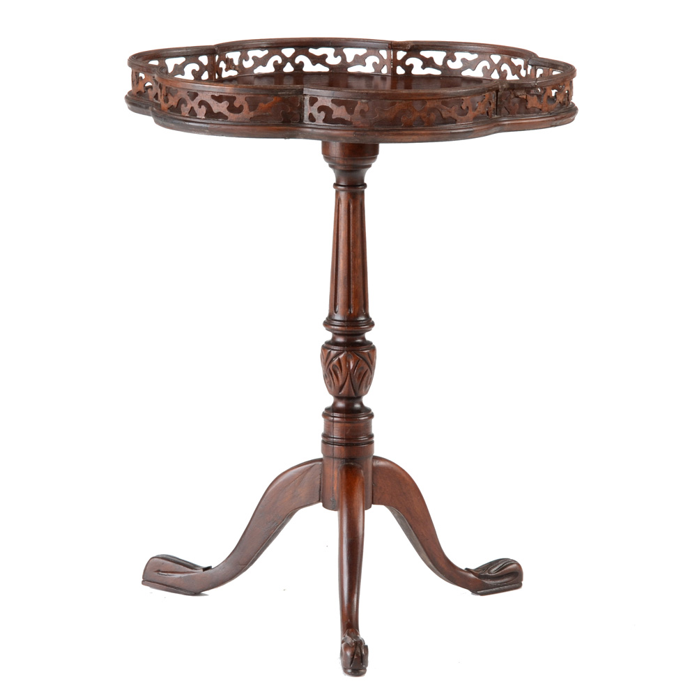 Antique Pie-Crust Gallery Table