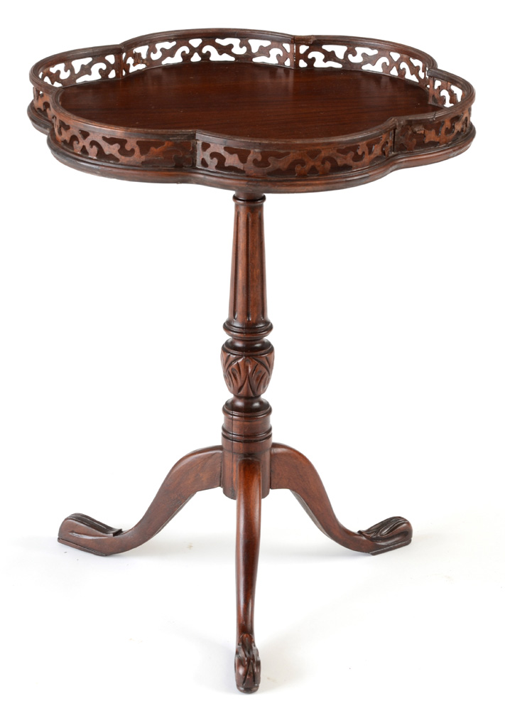 Antique Pie-Crust Gallery Table
