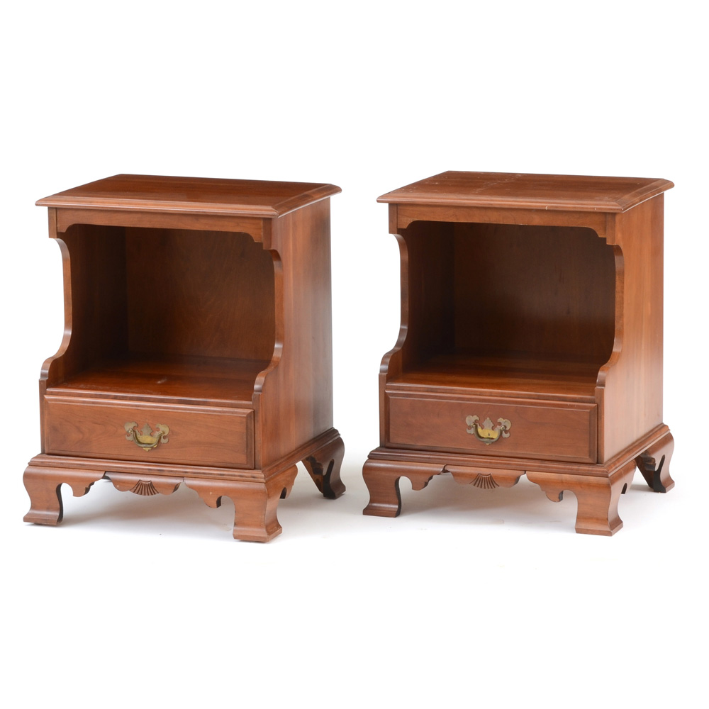 Pair of Kling Nightstands in Cherry