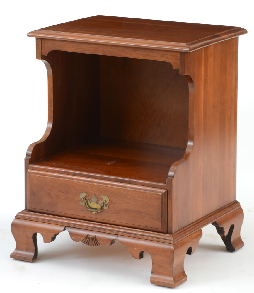 Pair of Kling Nightstands in Cherry