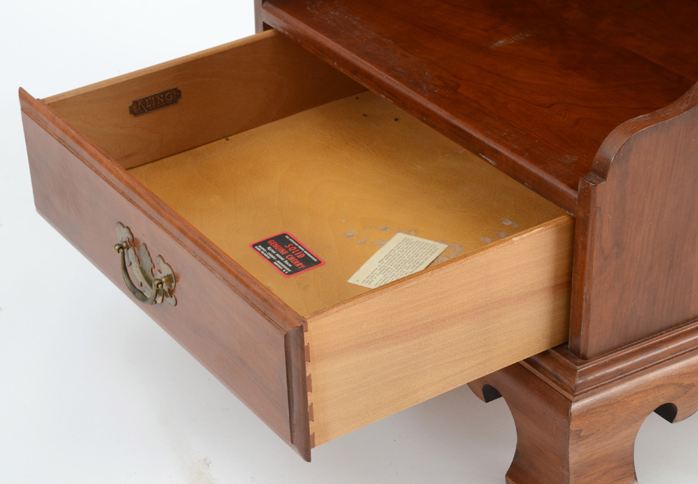 Pair of Kling Nightstands in Cherry