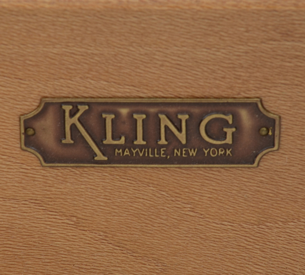 Pair of Kling Nightstands in Cherry