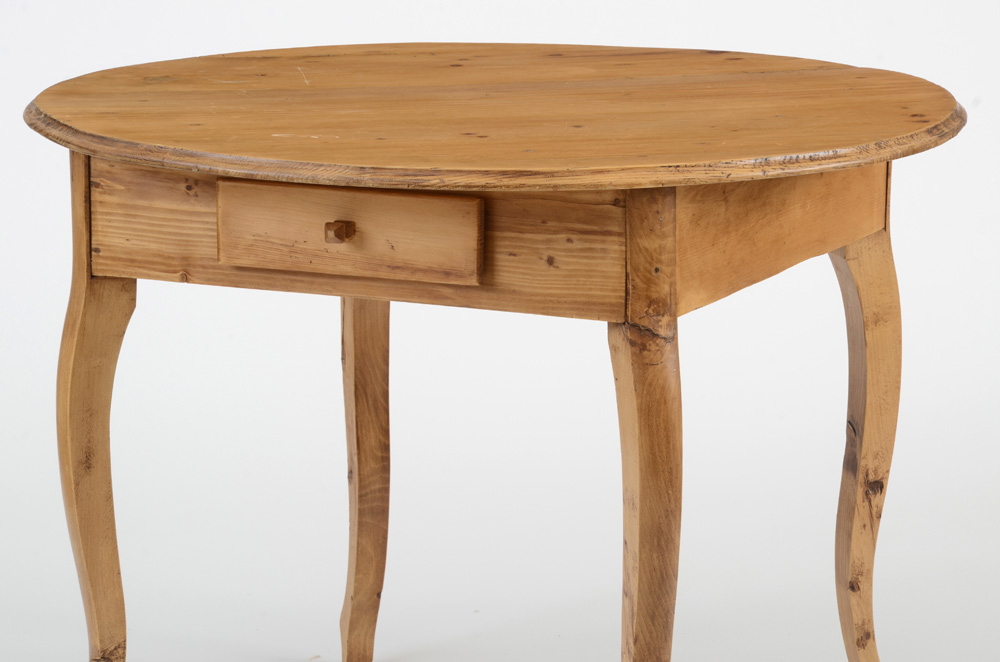 Round Waxed Pine Dining Table