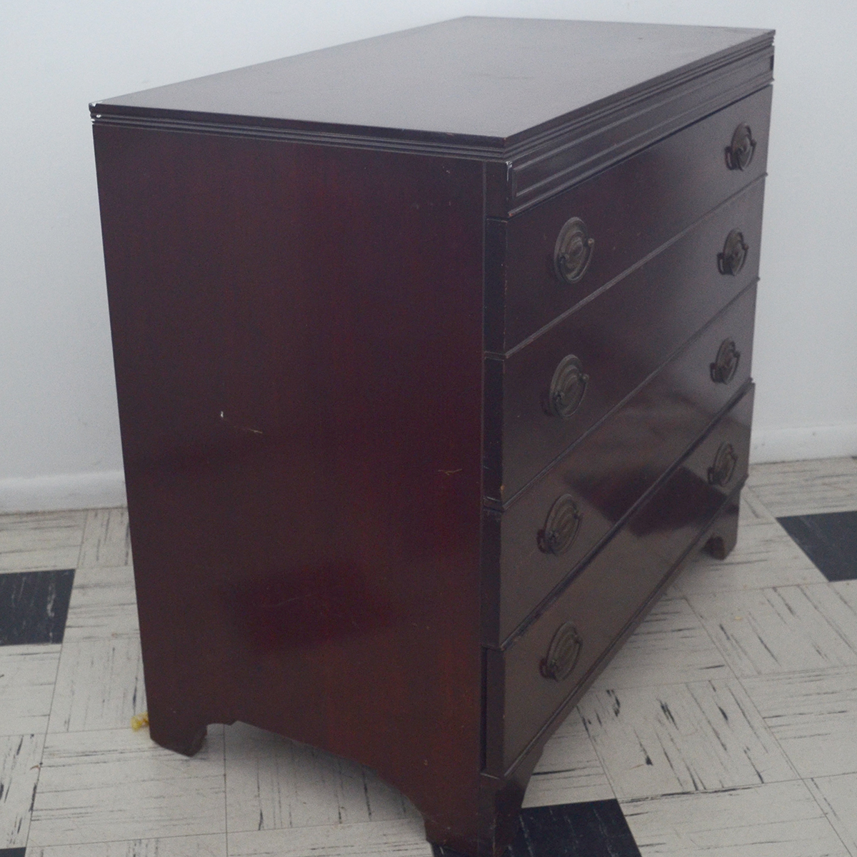 Mengel Furniture Mahogany Chest of Drawers