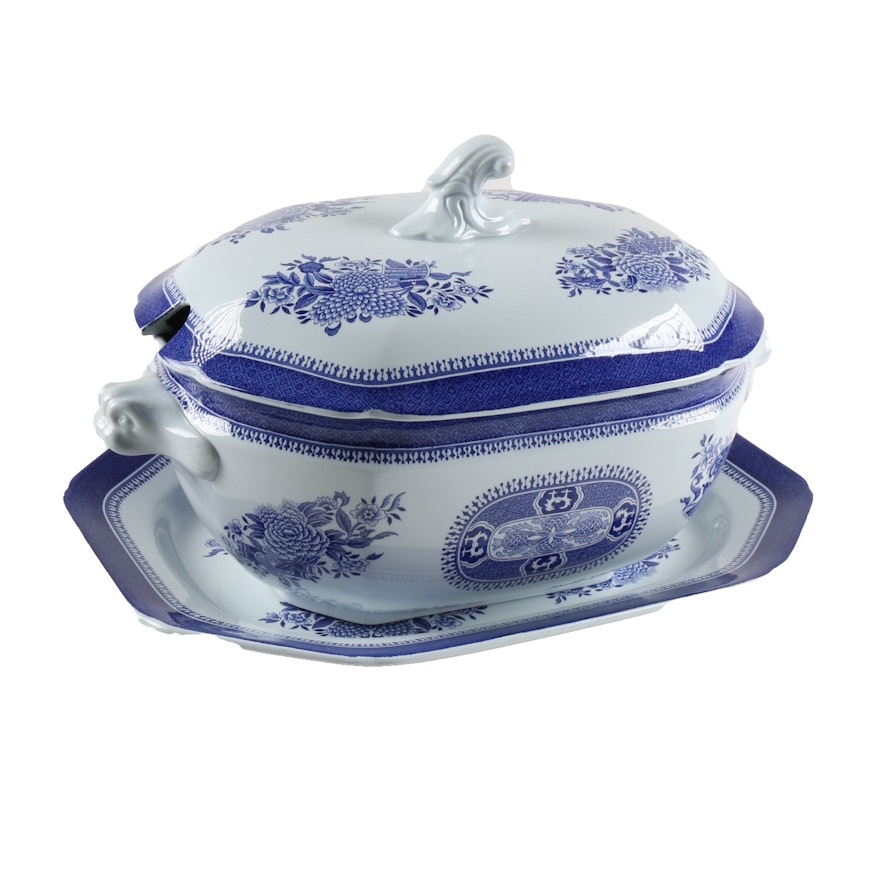 Spode Fitzhugh Blue and White Large Tureen with Underplate