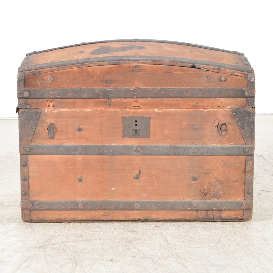 Antique Victorian Trunk