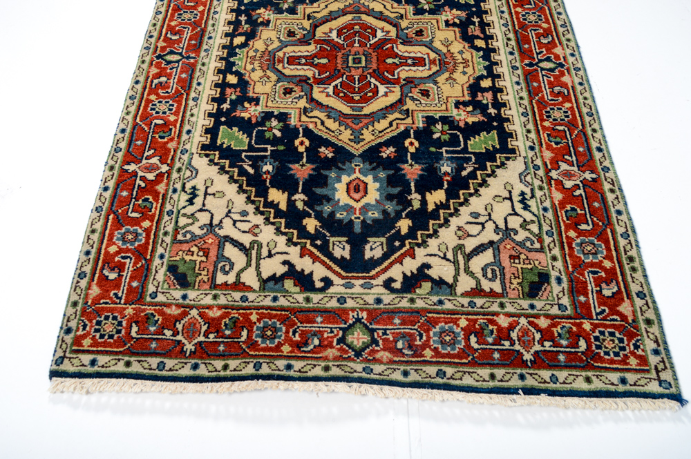 Hand Knotted Persian Heriz Serapi Area Rug