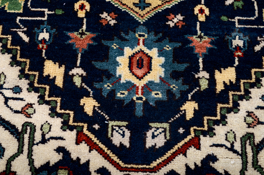 Hand Knotted Persian Heriz Serapi Area Rug