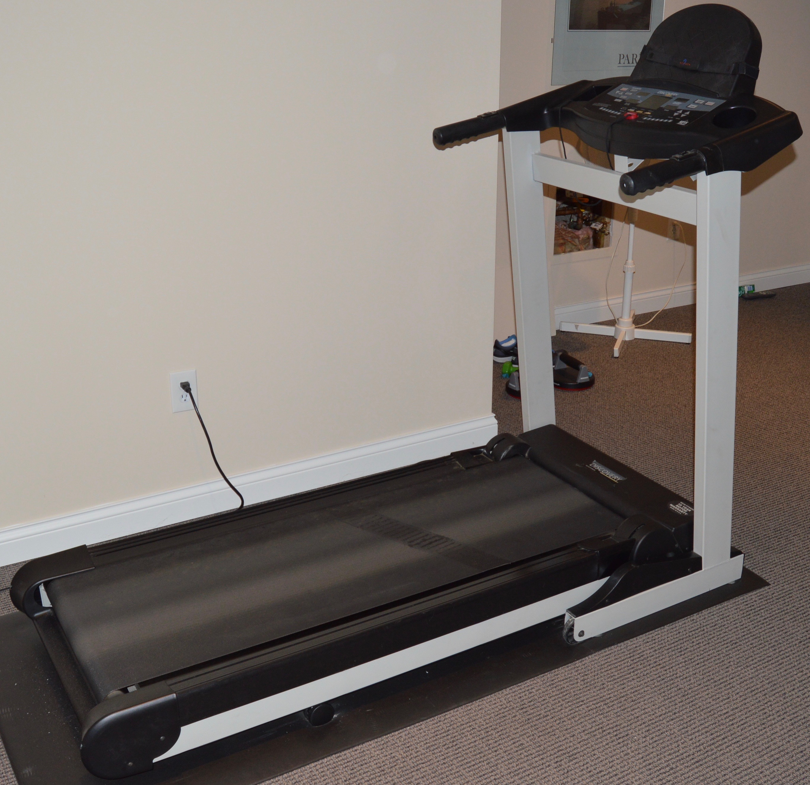 Discovery 560HR Treadmill by Key Fitness