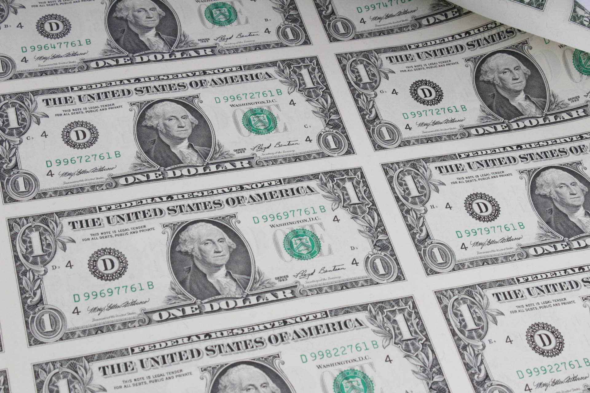 U.S. Mint Uncut One Dollar Bill Sheet