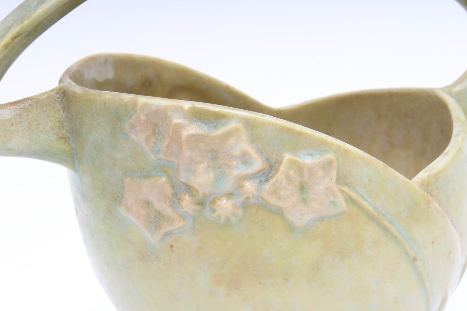 Roseville Pottery "Wincraft" Basket