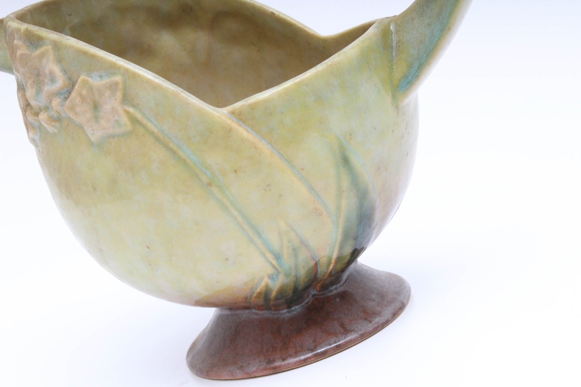 Roseville Pottery "Wincraft" Basket