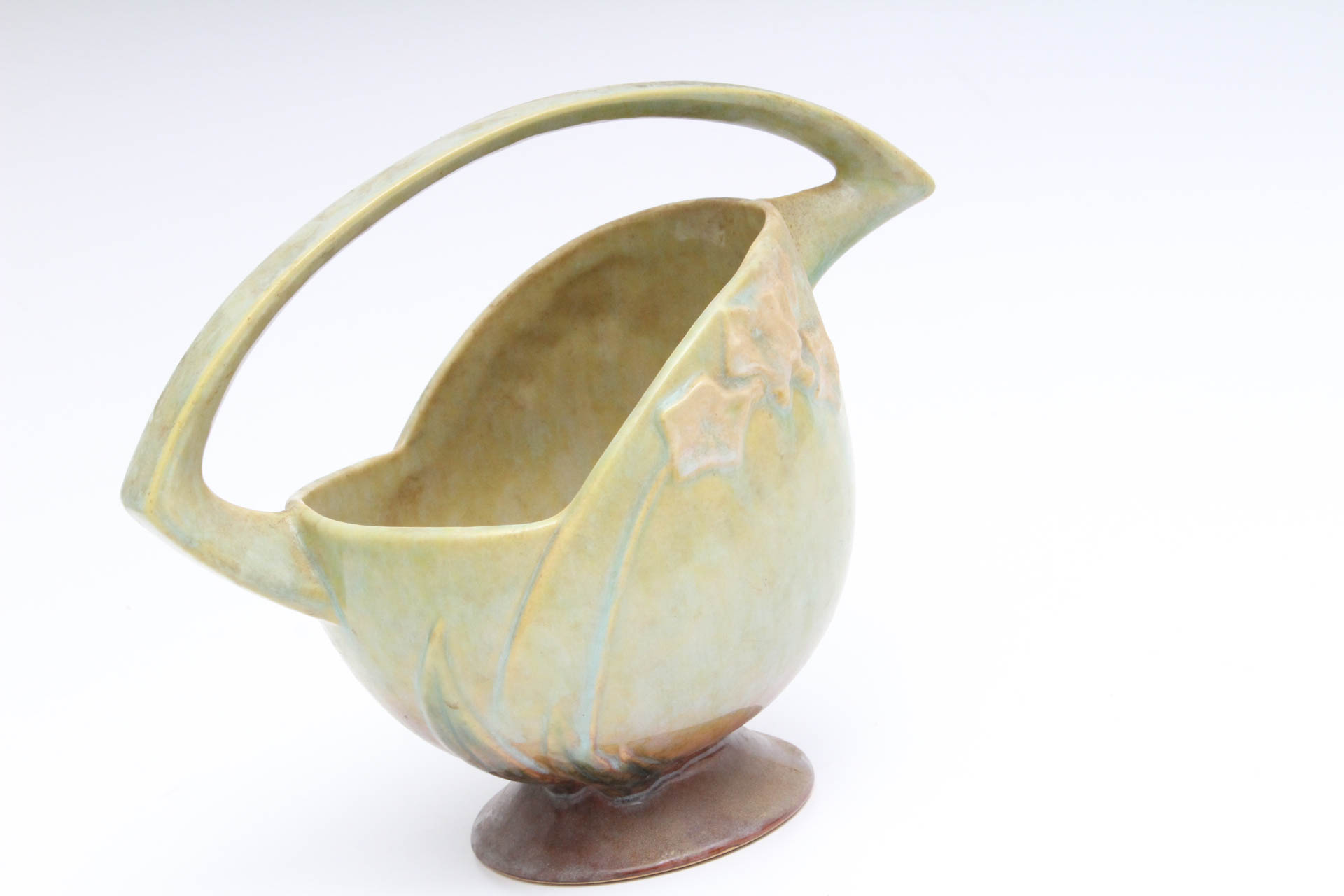 Roseville Pottery "Wincraft" Basket