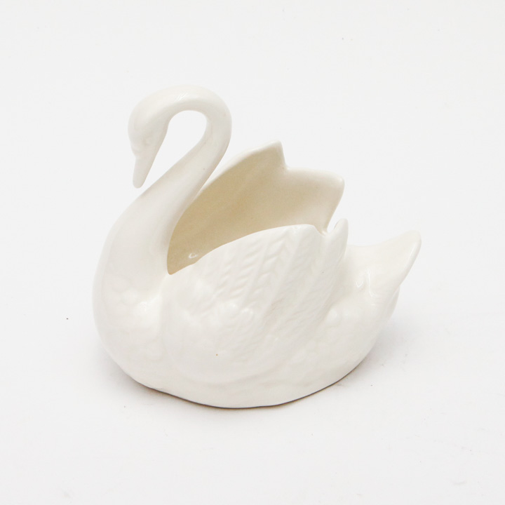 Ceramic Swan from Atlanta's 1986 Swan House Ball