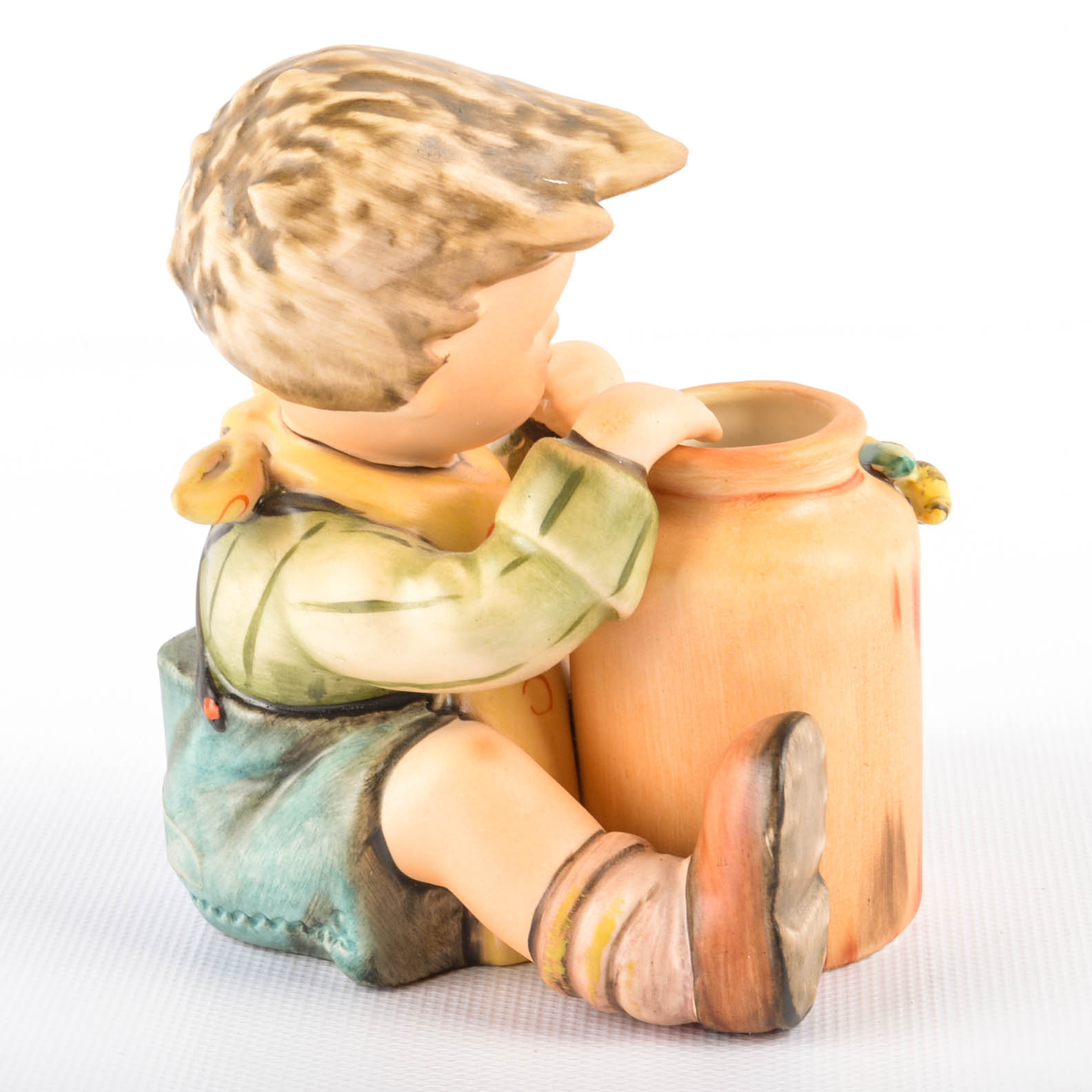 Exclusive Edition for Fifteen-Year Membership Hummel Club "Honey Lover" Figurine