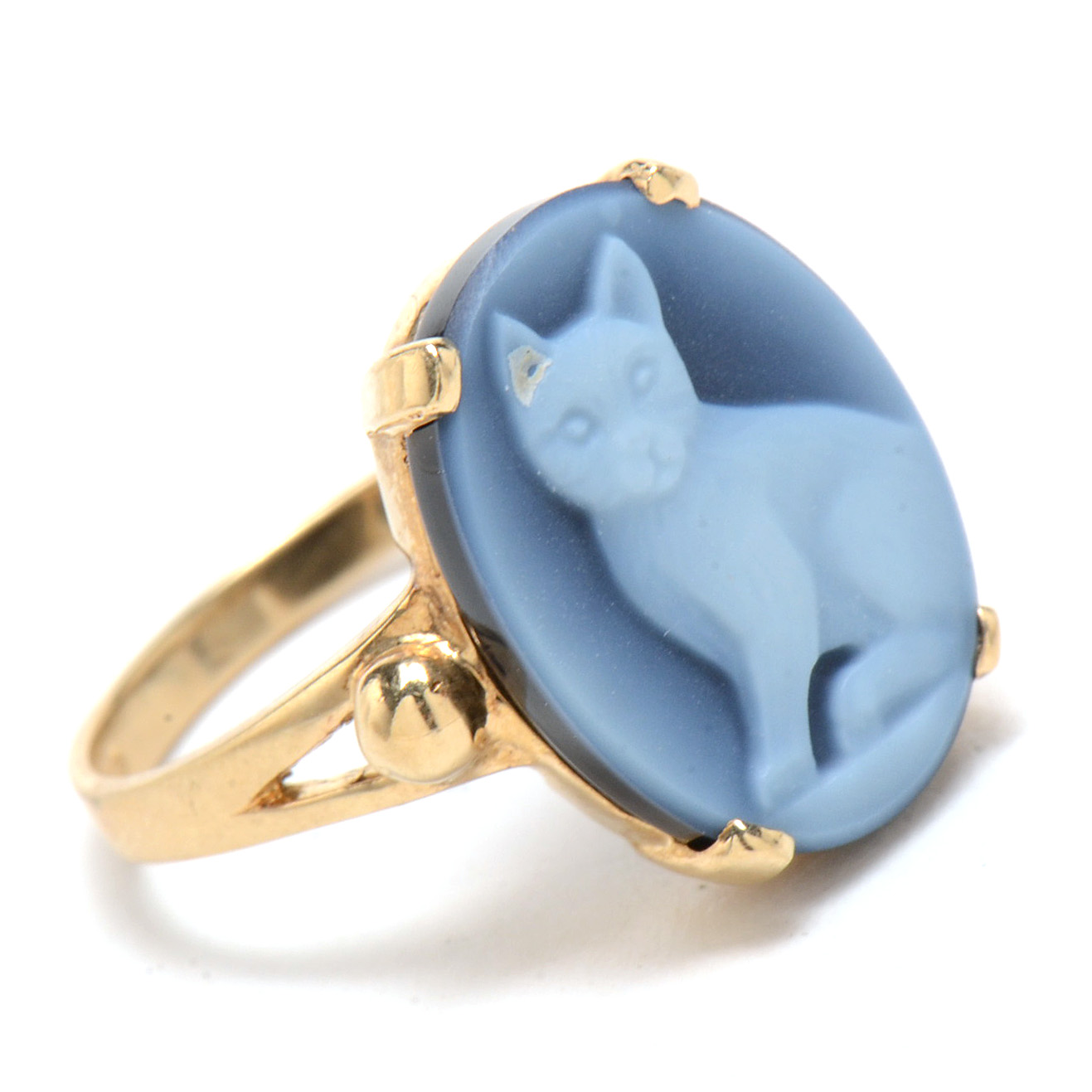 10K Yellow Gold Carved Cat Cameo Agate Ring