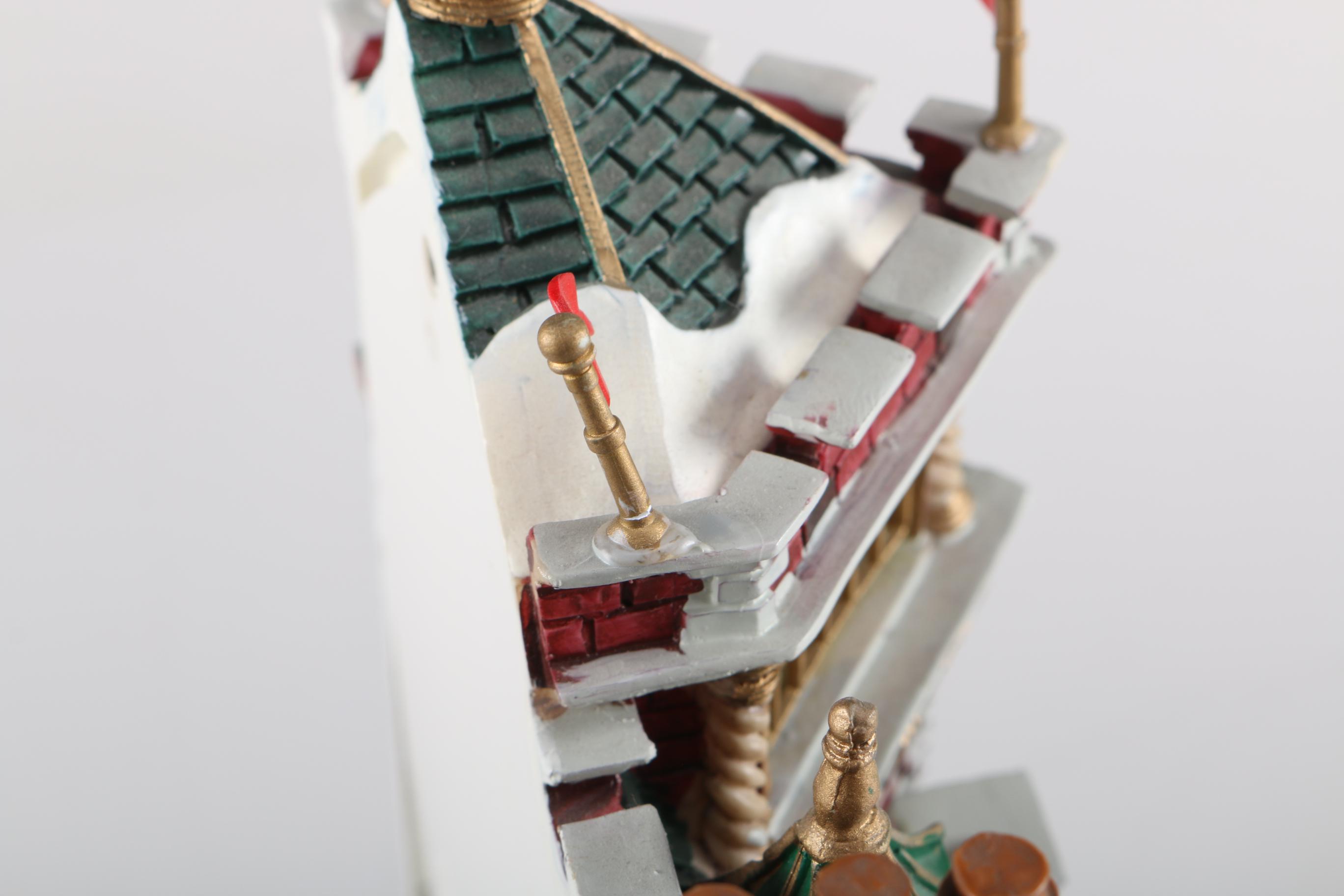 Lemax Model Village Lamp Buildings Including "Toy Palace"