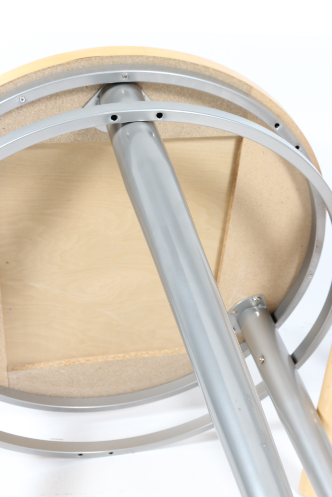 Contemporary Metal Accent Table With Stools