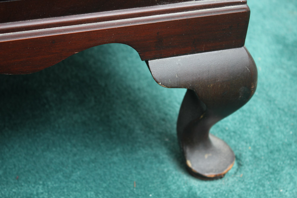 Traditional Mahogany Chest of Drawers