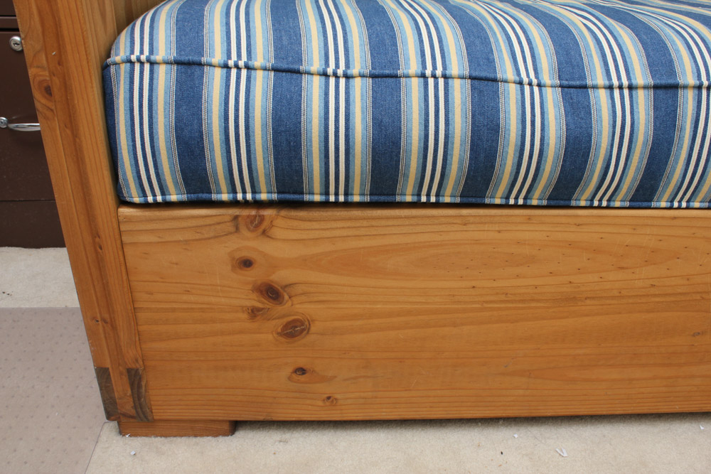 Mission Style Twin Sleeper Sofa