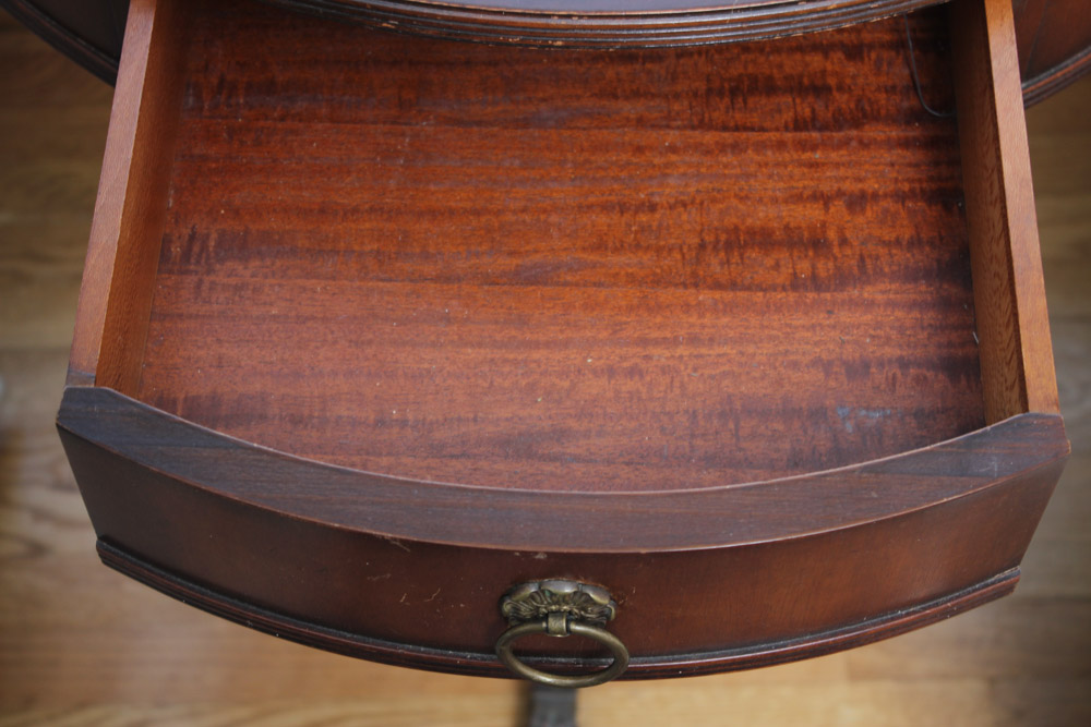 Duncan Phyfe Style Drum Table