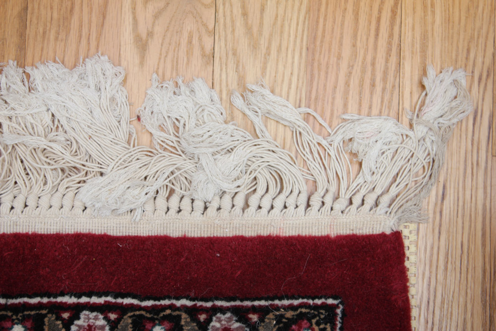 Hand-Knotted Pakistani Wool Area Rug