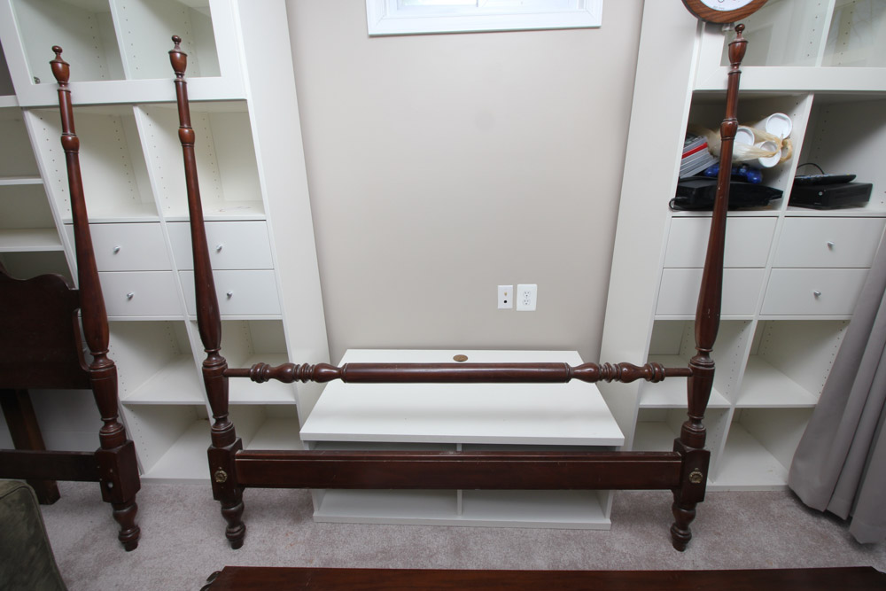 Davis Cabinet Company Queen Bed Frame