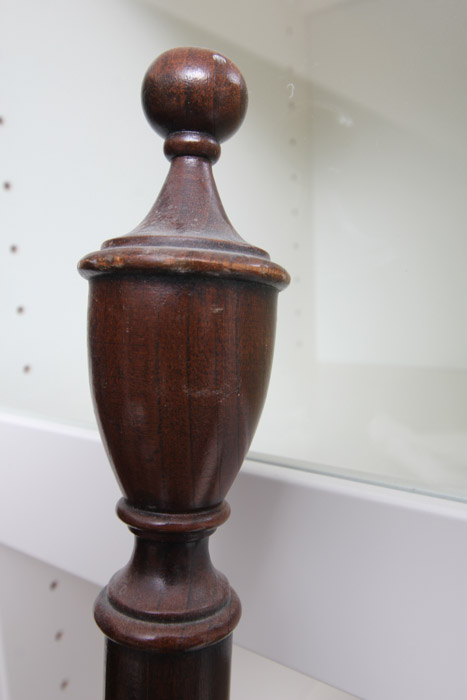 Davis Cabinet Company Queen Bed Frame