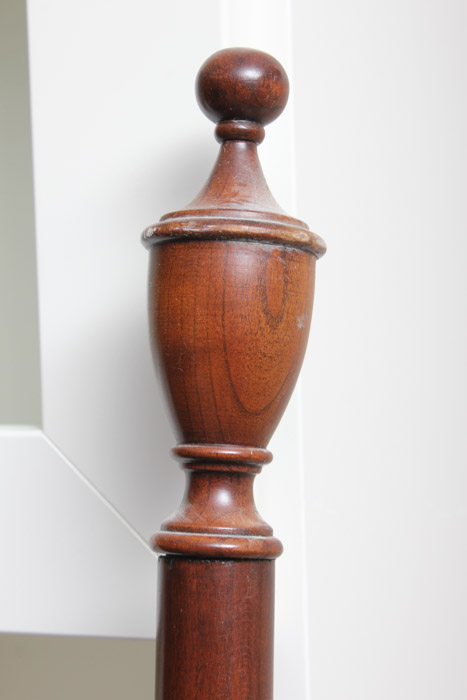 Davis Cabinet Company Queen Bed Frame