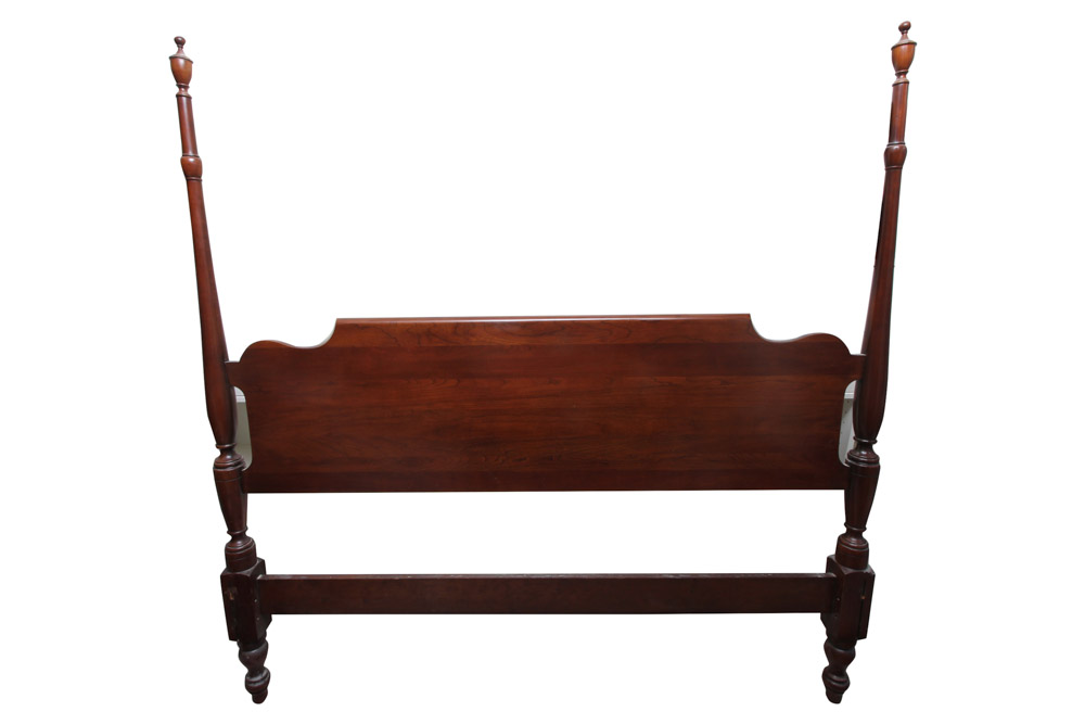 Davis Cabinet Company Queen Bed Frame