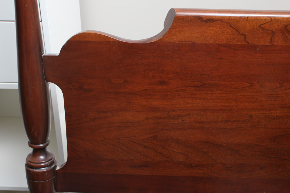 Davis Cabinet Company Queen Bed Frame