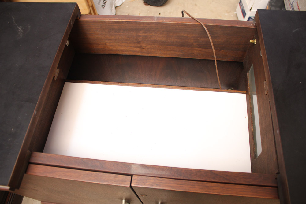 Mid Century Modern Wooden Bar Cabinet