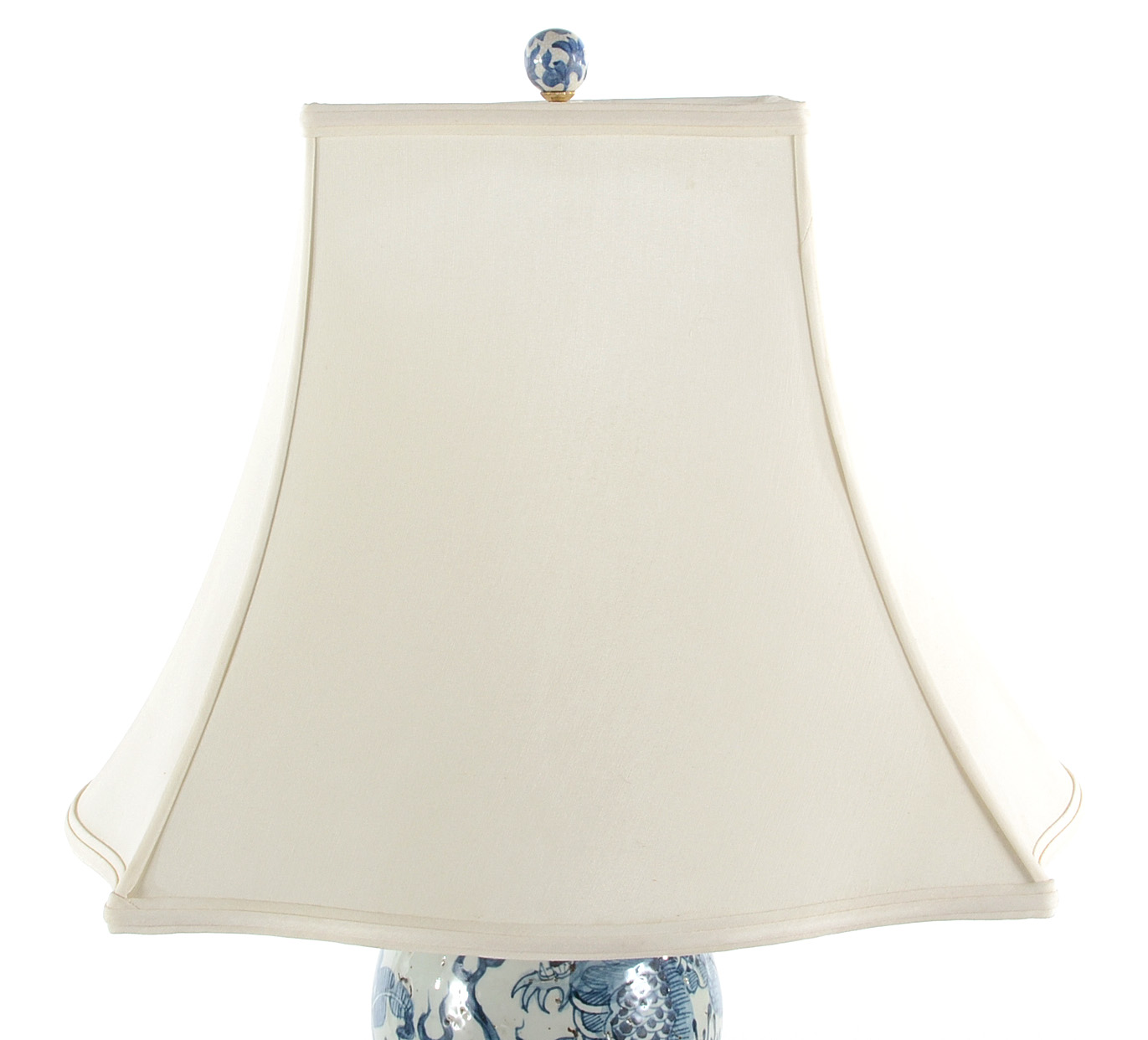 Blue on White Chinese Ceramic Table Lamp