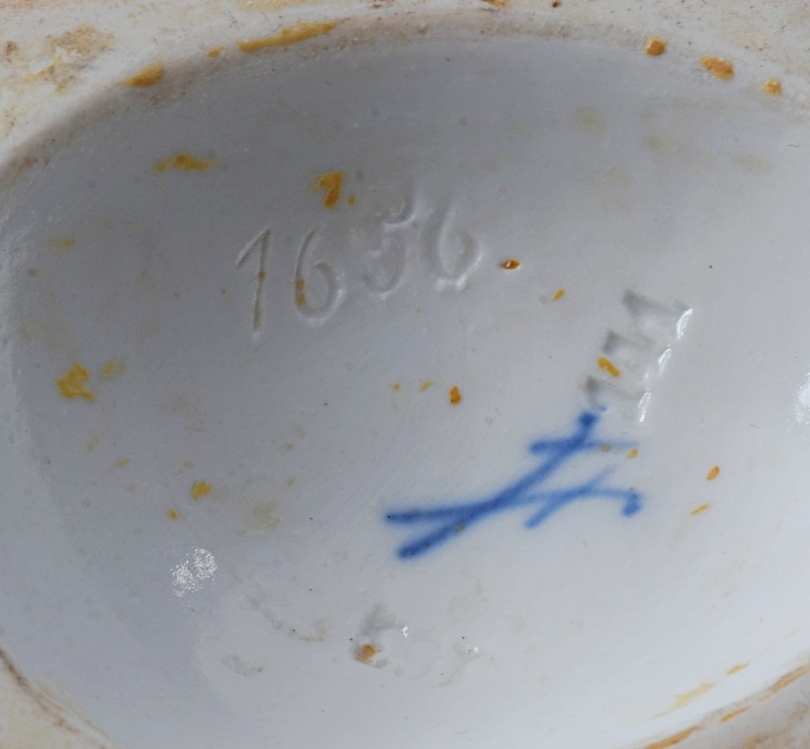 19th c. Meissen Armorial Group with Crest of Augustus the Strong