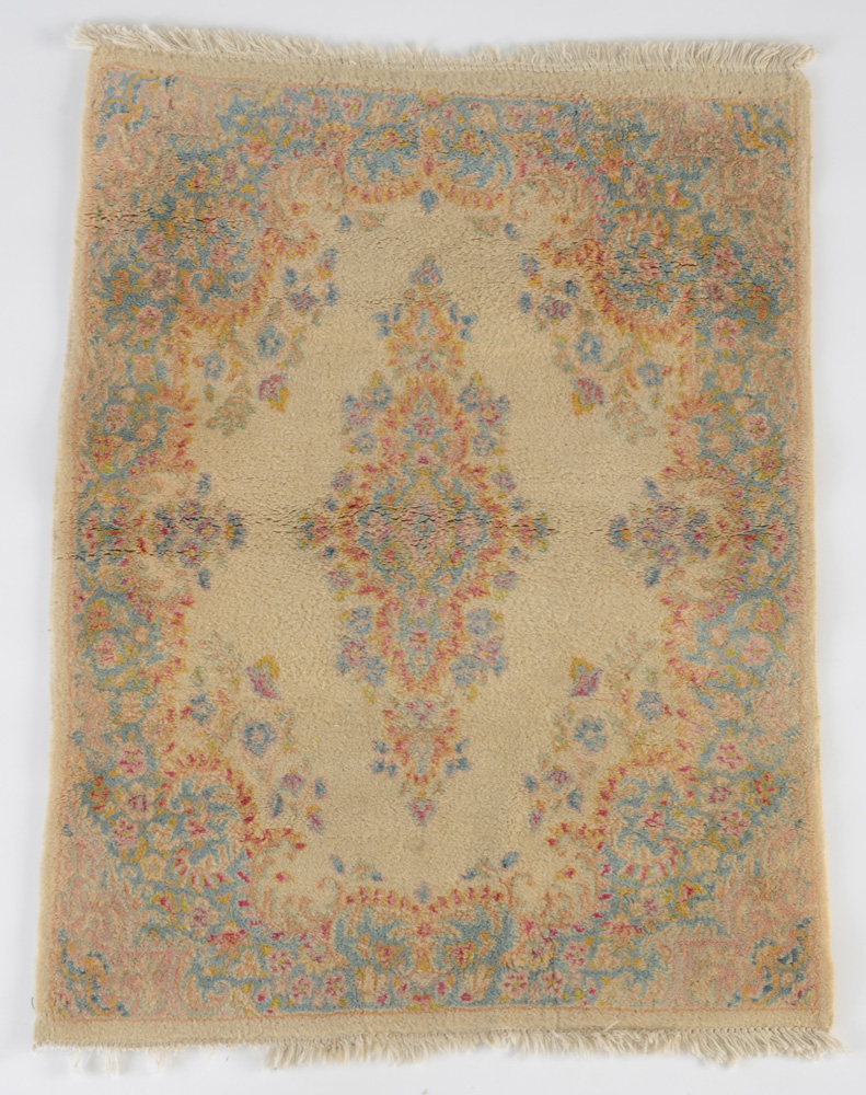 Persian Kerman Hand-Knotted Wool Accent Rug