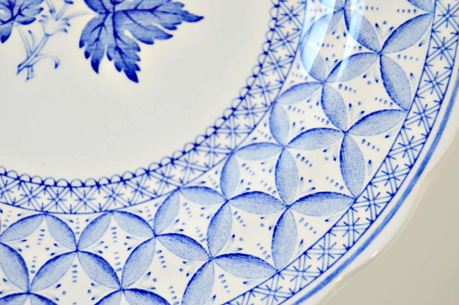 Spode "Geranium" Dinnerware