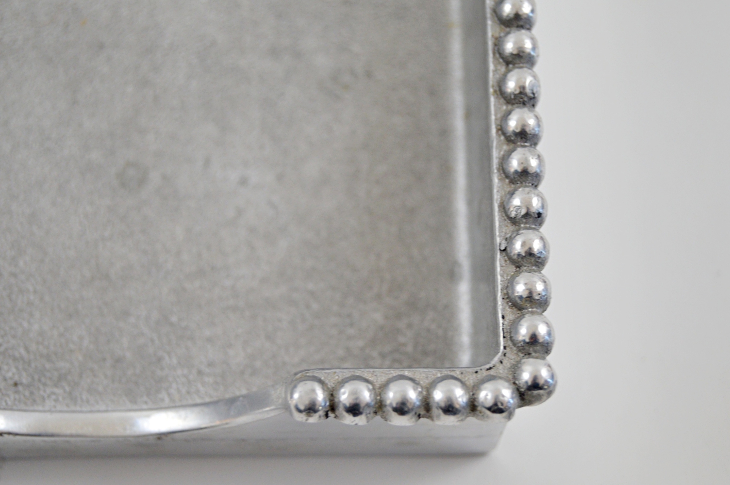 Mariposa Nautical Serveware