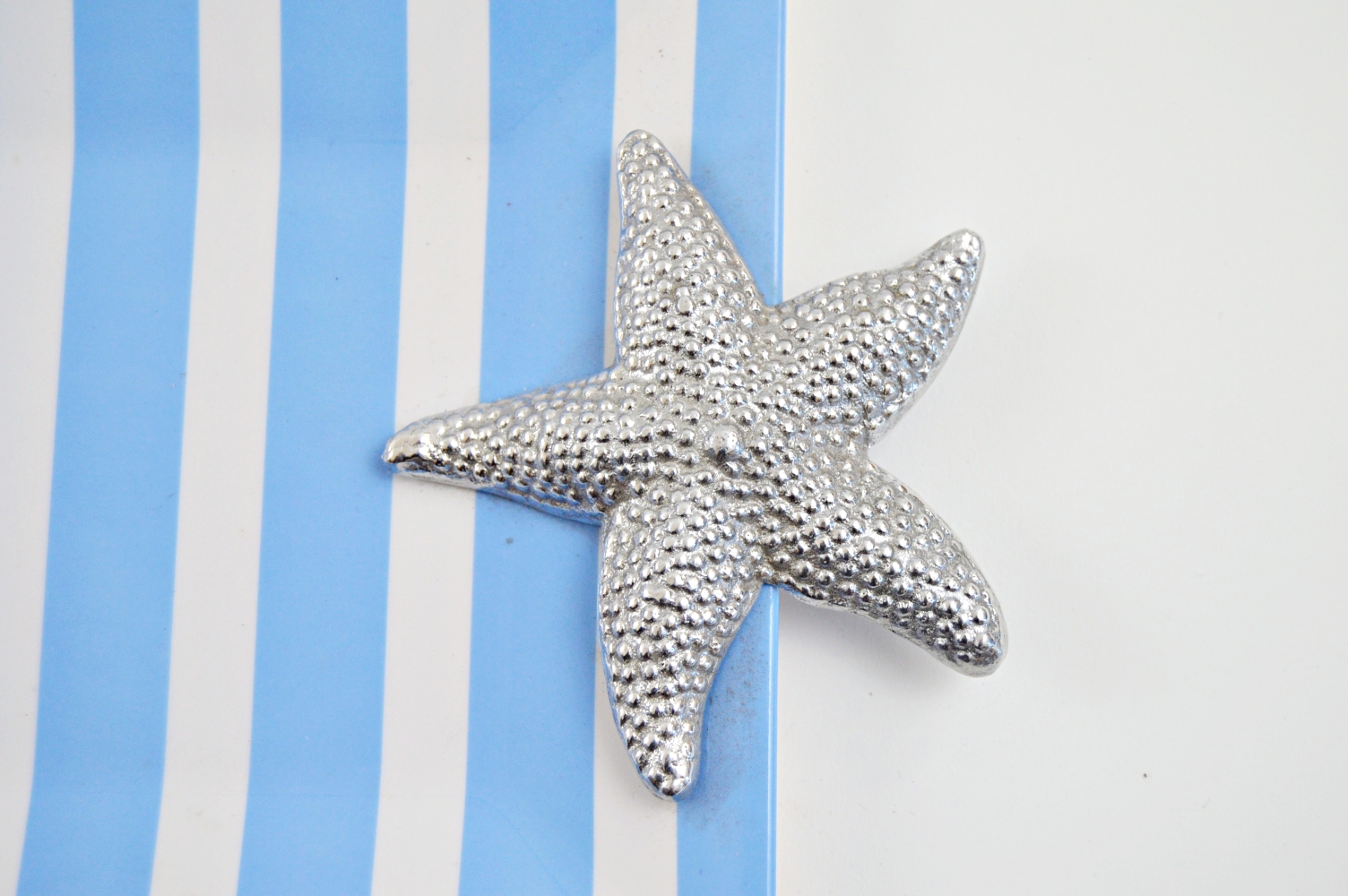 Mariposa Nautical Serveware