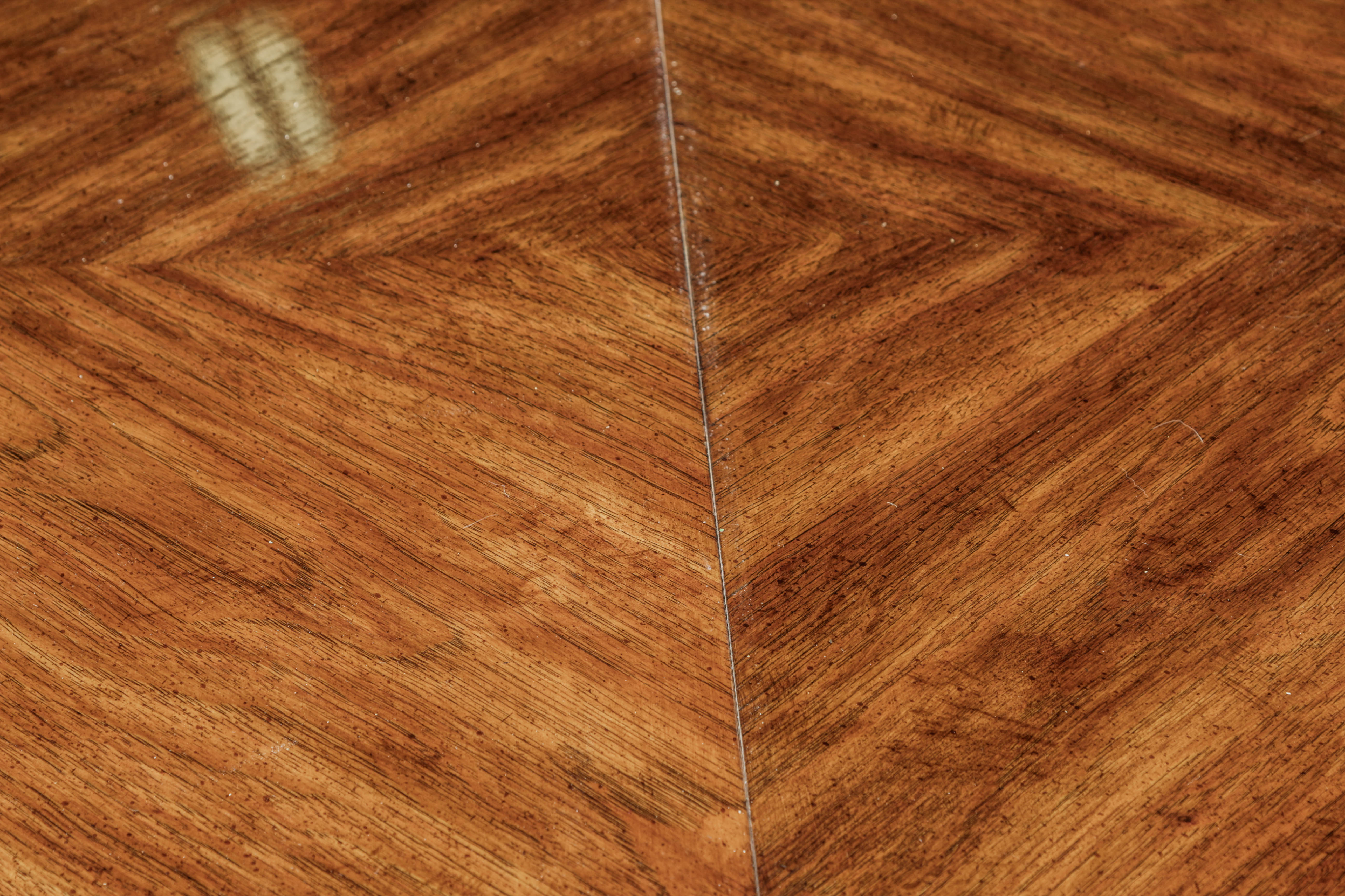 Stanley Furniture Dining Room Table and Chairs