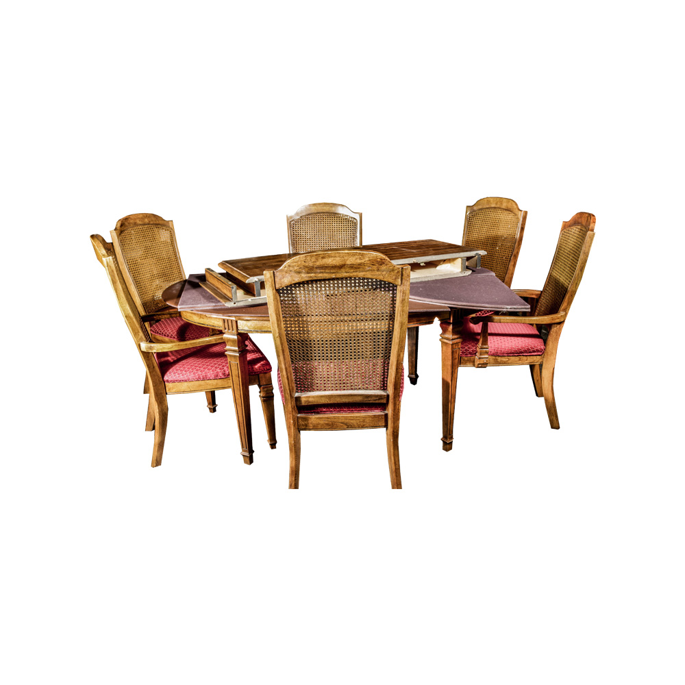 Stanley Furniture Dining Room Table and Chairs