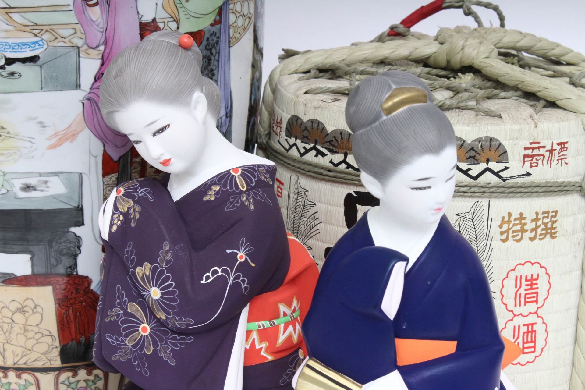 Japanese Decor Featuring Hakata Doll Figures